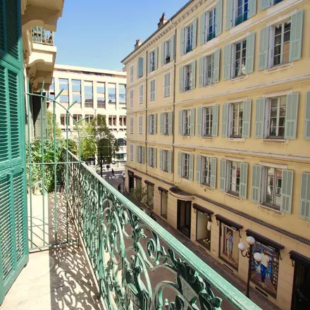 Image 6 - Lycée Honoré d'Estienne d'Orves, Avenue Primerose, 06100 Nice, France - Apartment for rent