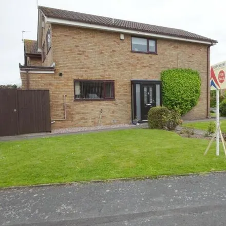 Buy this 4 bed house on Carleton Gardens in Carleton, FY6 7LS