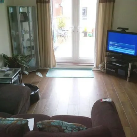 Rent this 2 bed apartment on Lister Drive in Northfleet, DA11 8FF