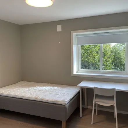 Rent this 1 bed apartment on Søndre Øyjorden 34 in 5038 Bergen, Norway