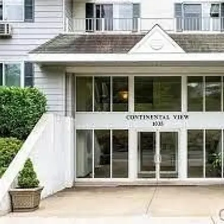 Buy this 2 bed condo on 1035 East Boston Post Road in Village of Mamaroneck, NY 10543