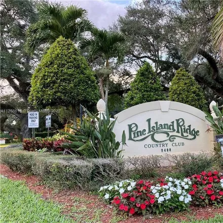 Buy this 2 bed condo on 9491 Evergreen Place in Davie, FL 33324