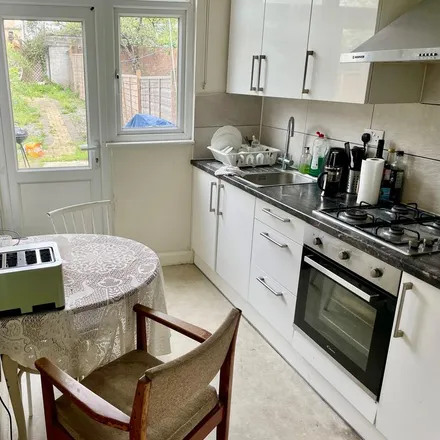 Rent this 4 bed townhouse on Antill Road in Tottenham Hale, London