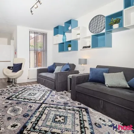 Rent this 2 bed room on 17 Albany Road in Liverpool, L7 8RG