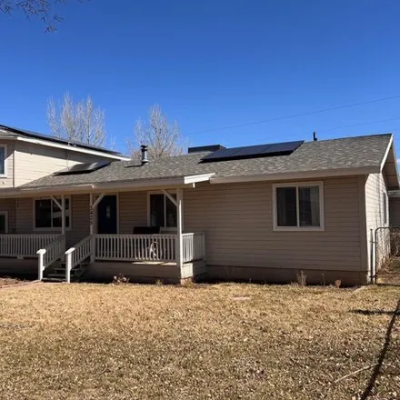 Buy this 4 bed house on 3425 Porter Street in Heber, Navajo County
