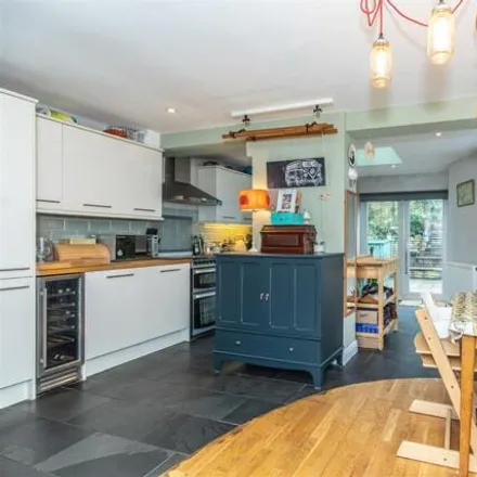 Image 3 - Winterbourne Close, Lewes, BN7 1JY, United Kingdom - House for sale