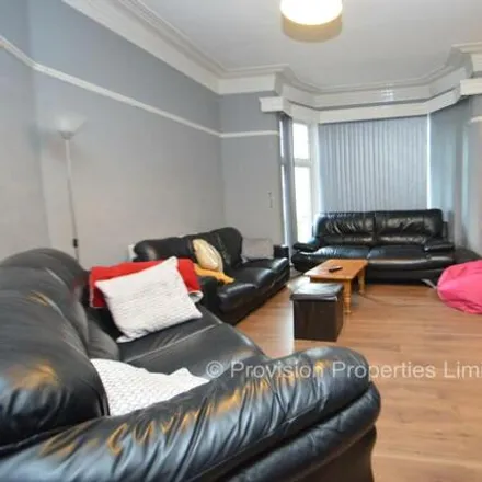 Rent this 1studio townhouse on Aire Veterinary Centre in 177 Kirkstall Lane, Leeds