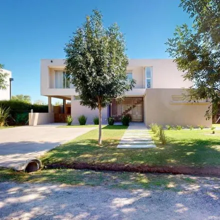 Buy this 4 bed house on unnamed road in Partido de La Plata, Los Hornos