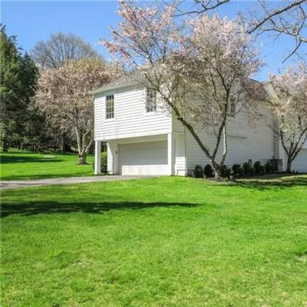 Image 2 - 21 Taylor Road, Village/Mount Kisco, NY 10549, USA - House for sale