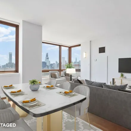 Rent this 2 bed apartment on 520 East 72nd Street in New York, NY 10021