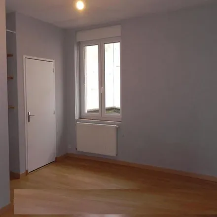 Image 2 - La Maison de Ma Région, Place de la Capelle, 12100 Millau, France - Apartment for rent