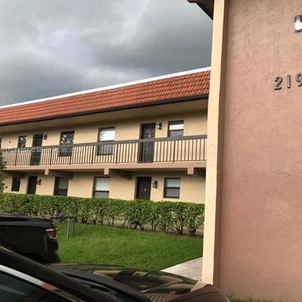 Rent this 2 bed condo on 21951 Lake Forest Circle in Palm Beach County, FL 33433