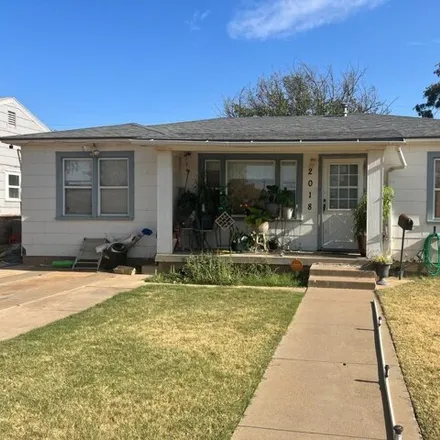 Buy this 2 bed house on 2072 39th Street in Lubbock, TX 79412
