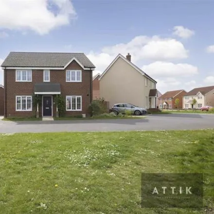 Buy this 5 bed house on Bringloe Drive in Hethersett, NR9 3GR