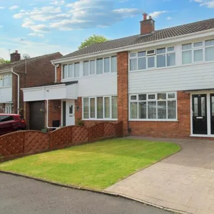 Buy this 3 bed duplex on Ashley Close in Castleton, OL11 3NT