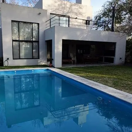 Rent this 3 bed house on unnamed road in Partido de Tigre, Dique Luján