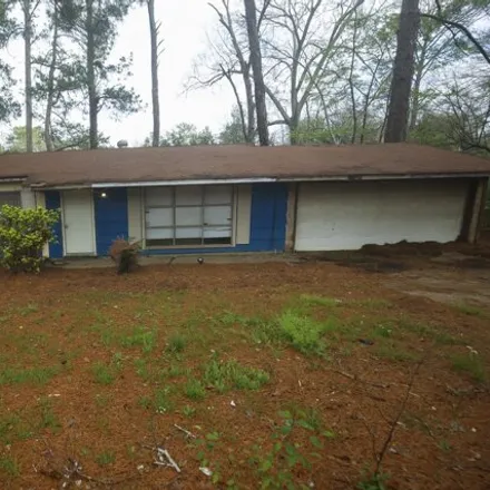 Buy this 3 bed house on 2694 Woodside Dr in Jackson, Mississippi