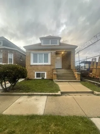 Buy this 4 bed house on 5418 West Flournoy Street in Chicago, IL 60644