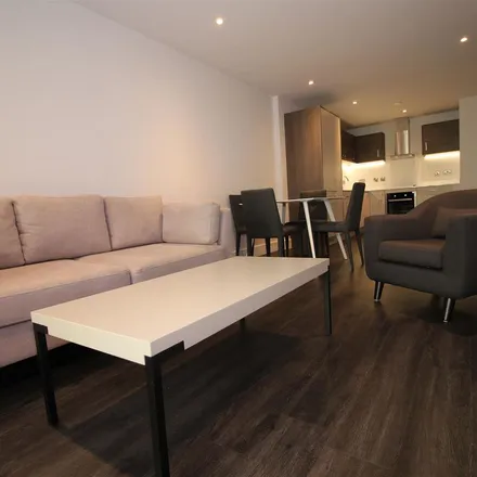 Rent this 2 bed apartment on Chatham Street in Leicester, LE1 6GD
