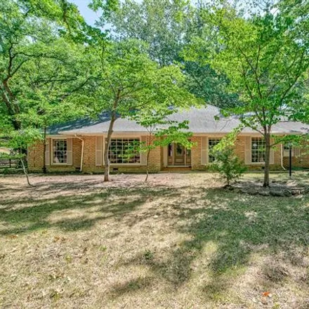 Image 1 - 1200 Tanglewood Court, Bartlesville, OK 74006, USA - House for sale