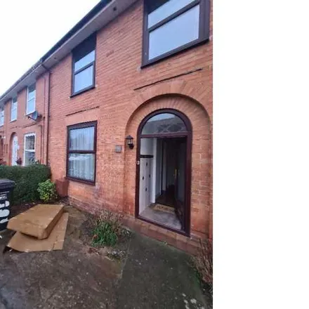 Rent this 4 bed room on 91 Kendale Road in Bridgwater, TA6 3QE