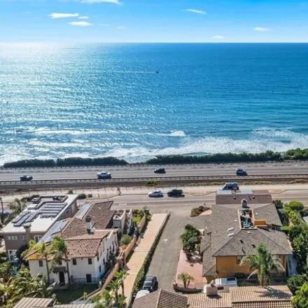 Image 5 - 1371 San Elijo Avenue, Encinitas, CA 92023, USA - House for sale