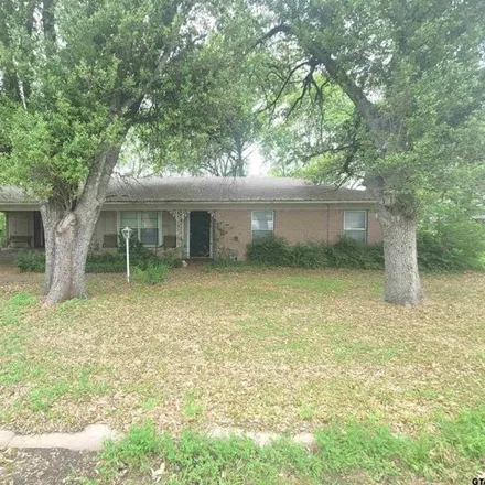 Buy this 3 bed house on 907 North Naid Street in Grand Saline, Van Zandt County