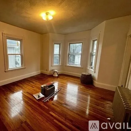 Image 7 - 58 Mozart St, Unit 3 - Apartment for rent