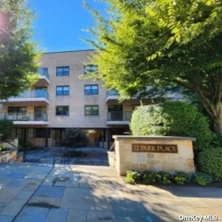 Buy this 2 bed condo on 22 Park Place in Village of Great Neck Plaza, NY 11021