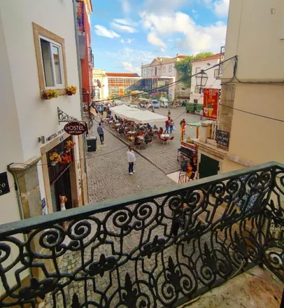 Image 8 - Beco do Mexias, 1100-349 Lisbon, Portugal - Apartment for rent