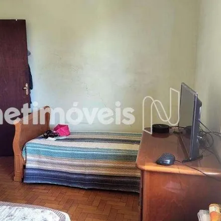 Buy this 4 bed apartment on Rua Juiz da Costa Val in Santa Efigênia, Belo Horizonte - MG