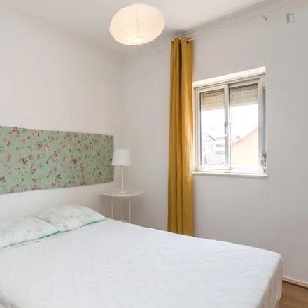 Rent this 3 bed apartment on Rua da Fé 37 in 1150-251 Lisbon, Portugal