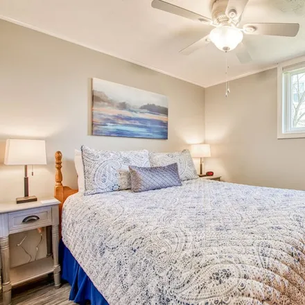 Rent this 2 bed apartment on Lake Junaluska in NC, 28745
