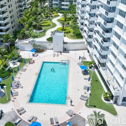 Rent this studio apartment on 100 Lincoln Road