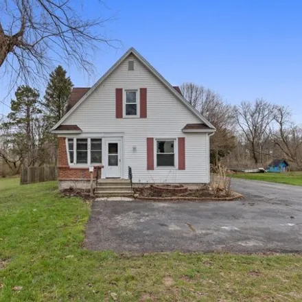 Buy this 3 bed house on 323 Donald Street in Rockford, MI 49341