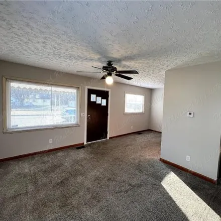Image 5 - 3731 Brumbaugh Boulevard, Regina Heights, Trotwood, OH 45416, USA - House for rent