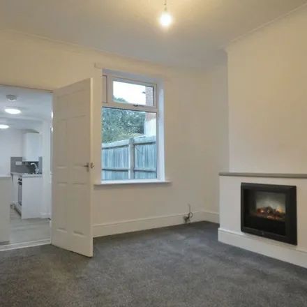 Rent this 2 bed apartment on Northfield Rd / Quinton Rd in Northfield Road, Weoley Castle