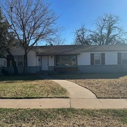 Buy this 3 bed house on 3913 Louisville Avenue in Lubbock, TX 79413