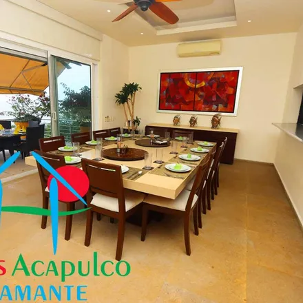 Buy this 6 bed house on Privada Carabela in Brisas del Marqués, 39300 Acapulco