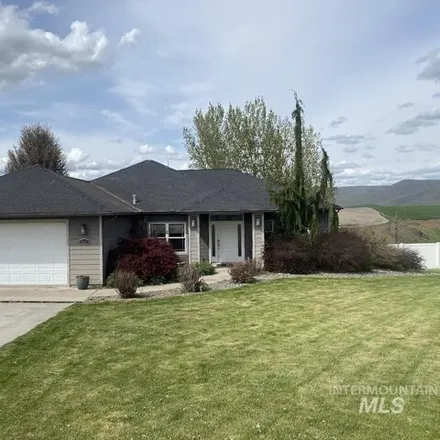 Buy this 6 bed house on 1025 Bighorn Drive in Nez Perce County, ID 83501