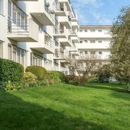 Rent this 1 bed apartment on Hartswood House in Pullman Court, London