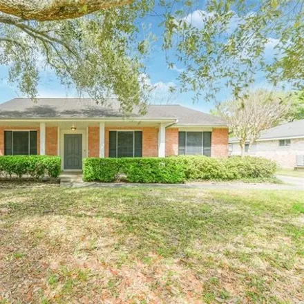 Rent this 3 bed house on 228 Stonehenge Lane in Friendswood, TX 77546