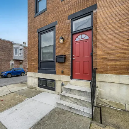 Image 4 - 2822 East Monument Street, Baltimore, MD 21205, USA - Townhouse for sale