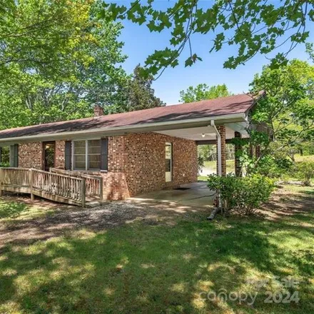 Buy this 5 bed house on unnamed road in Polk County, NC