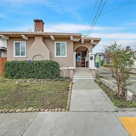 Buy this 2 bed house on 199 Monterey Street in Vallejo, CA 94590