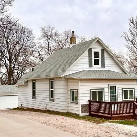 Buy this 3 bed house on 3267 South 2nd Street in Omaha, NE 68108