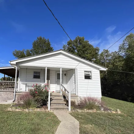 Buy this 3 bed house on 4198 Whites Creek Road in Centerville, Wayne County