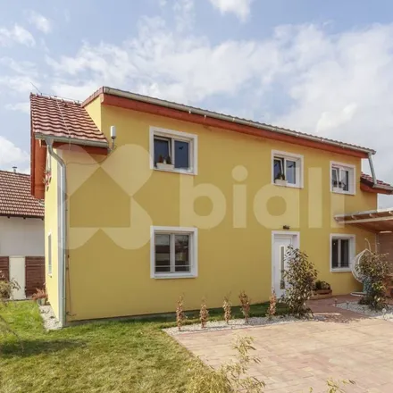 Image 4 - 10151, 277 44 Bukol, Czechia - Apartment for rent