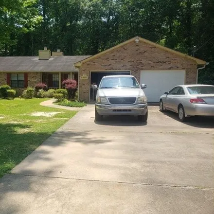 Buy this studio house on 2054 Banks Way in Clayton County, GA 30349