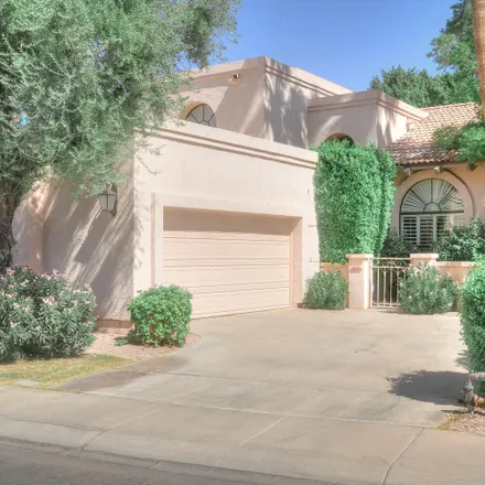 Rent this 3 bed townhouse on 10215 North 101st Street in Scottsdale, AZ 85258